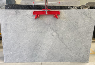 MARMORE BRANCO CARRARA