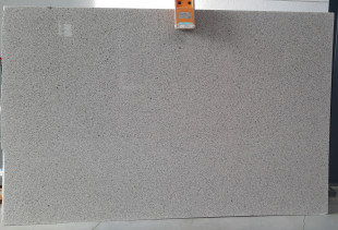 GRANITO BRANCO CRISTAL - 013131